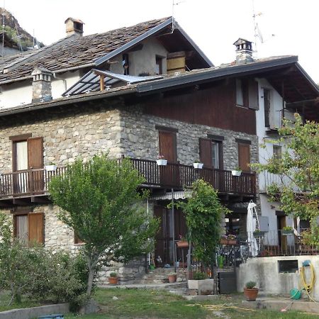 La Maisonnette De Larey Aosta Buitenkant foto
