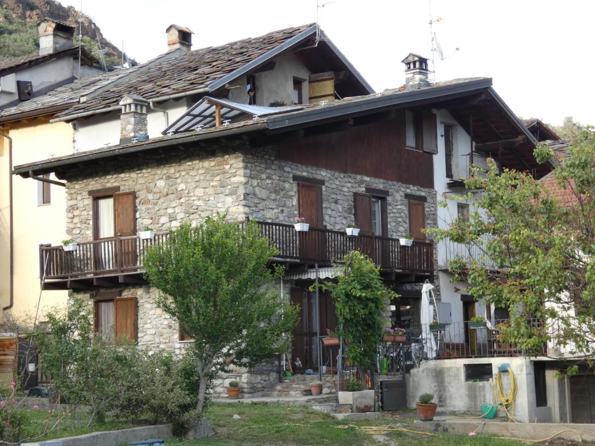 La Maisonnette De Larey Aosta Buitenkant foto